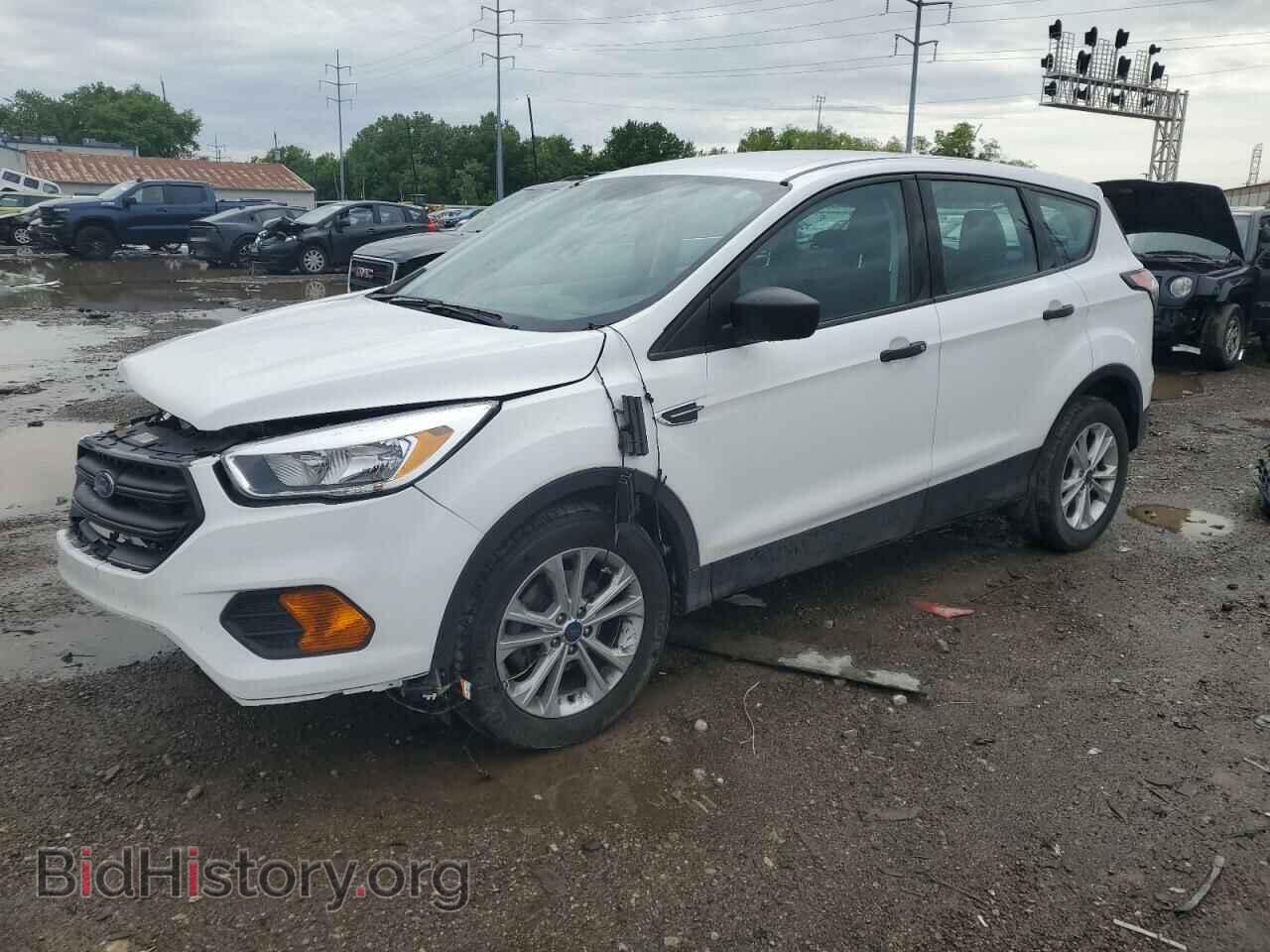 Фотография 1FMCU0F73HUC46837 - FORD ESCAPE 2017
