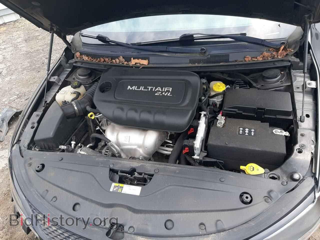 2016 CHRYSLER 200 - VIN: 1C3CCCBB3GN158192 - Фото 7