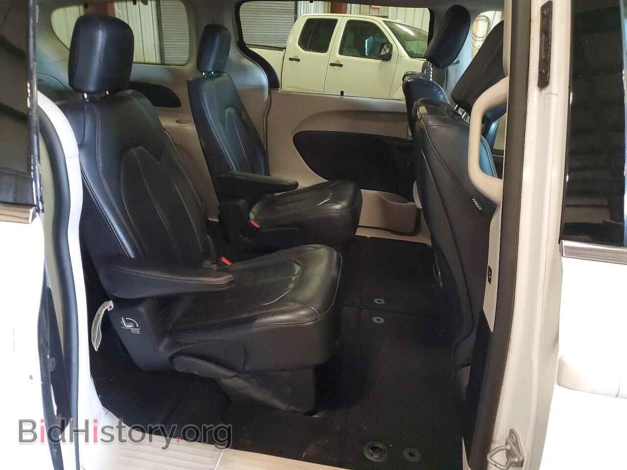2017 CHRYSLER PACIFICA - VIN: 2C4RC1EG2HR599706 - Фото 11
