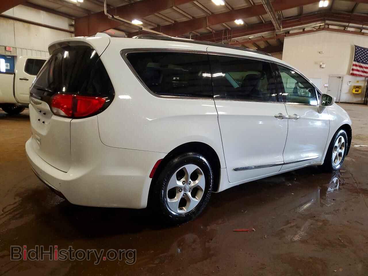 2017 CHRYSLER PACIFICA - VIN: 2C4RC1EG2HR599706 - Фото 3