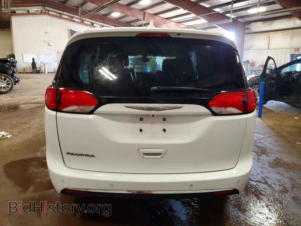 2017 CHRYSLER PACIFICA - VIN: 2C4RC1EG2HR599706 - Фото 6