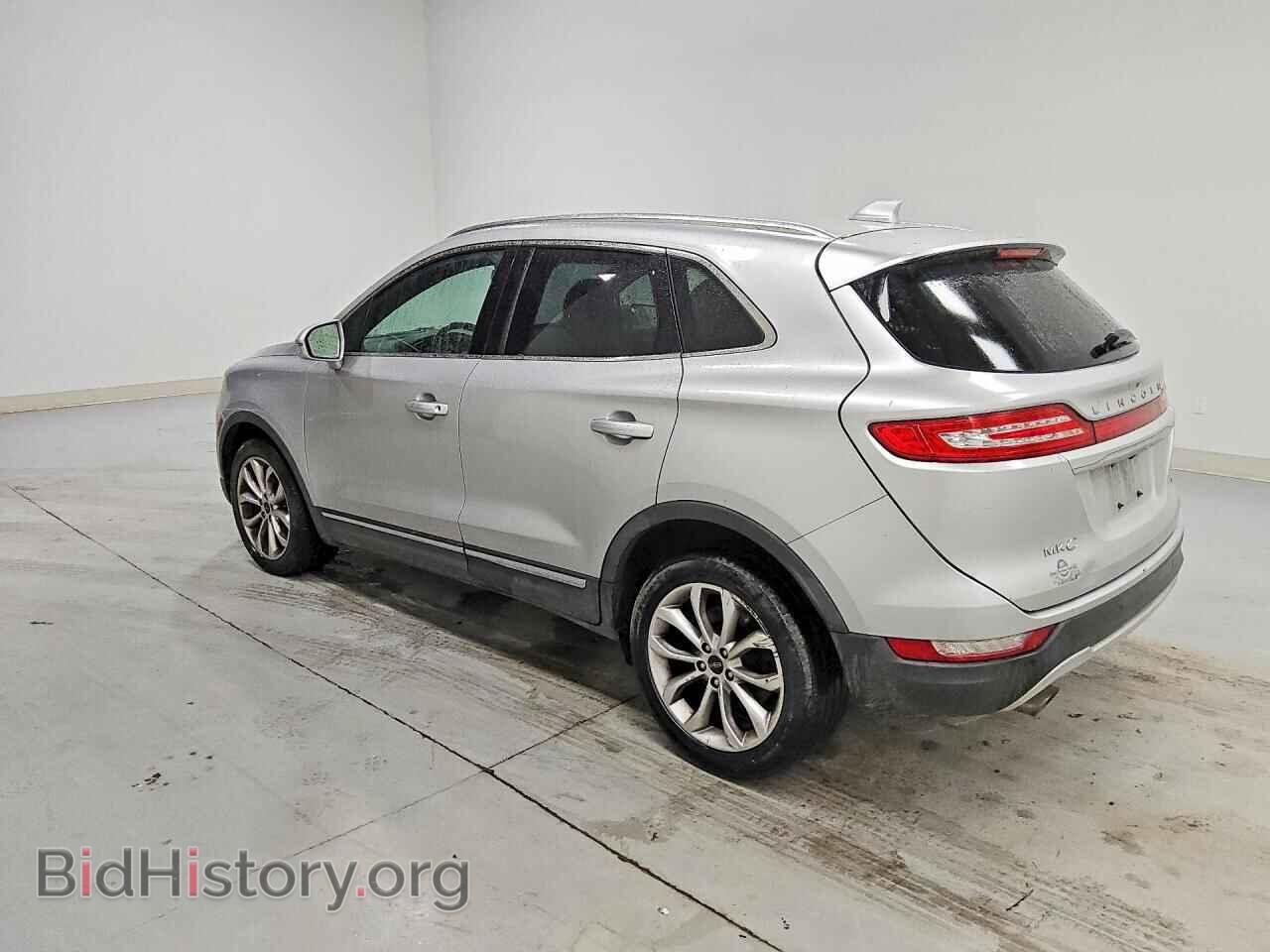 2019 LINCOLN MKC - VIN: 5LMCJ2D97KUL44296 - Photo 2