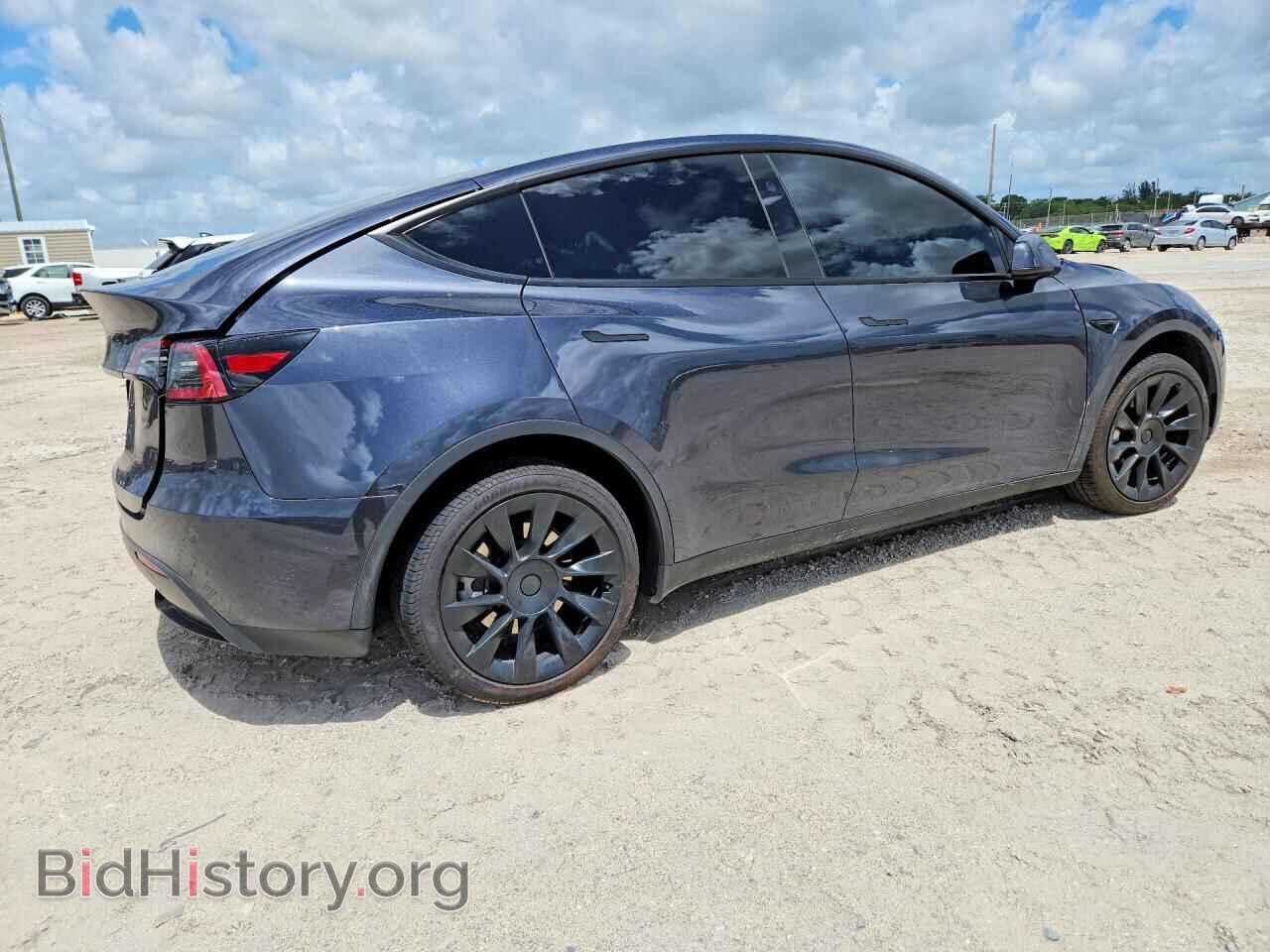 2024 TESLA MODEL Y - VIN: 7SAYGDEDXRF190652 - Фото 3