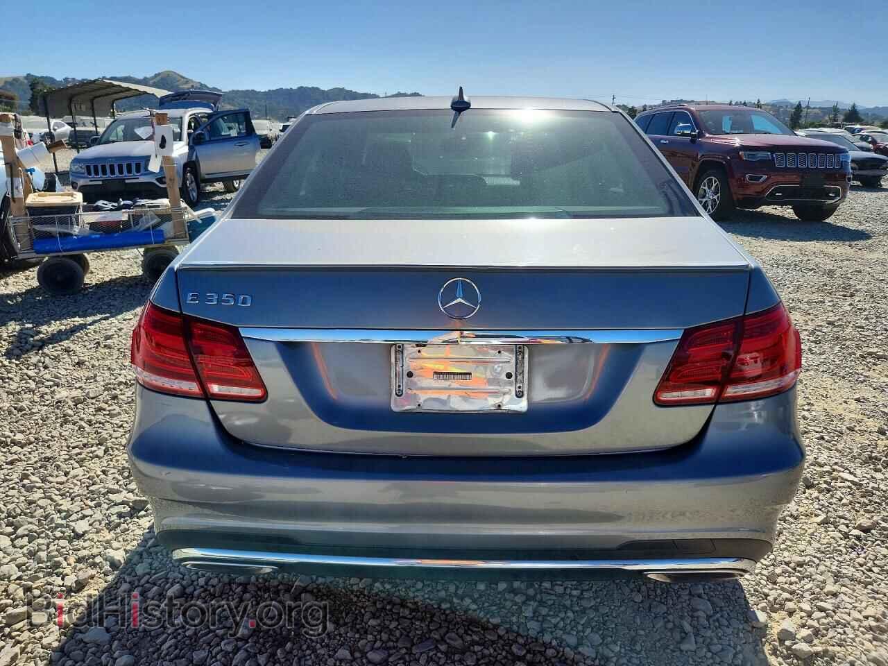 2014 MERCEDES-BENZ E-CLASS - VIN: WDDHF5KB0EA789903 - Фото 6