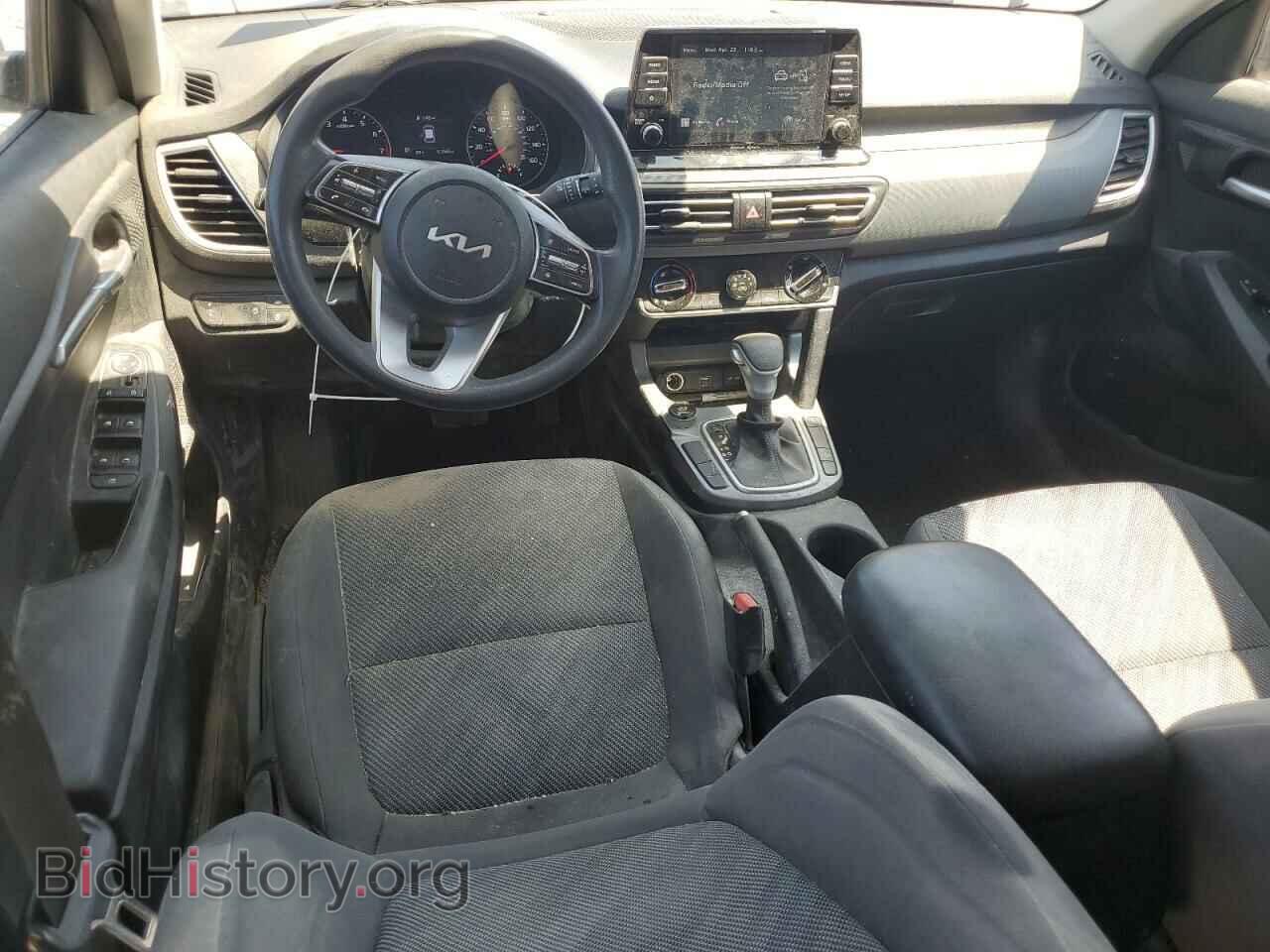 2023 KIA SELTOS - VIN: KNDEPCAA2P7452124 - Фото 8
