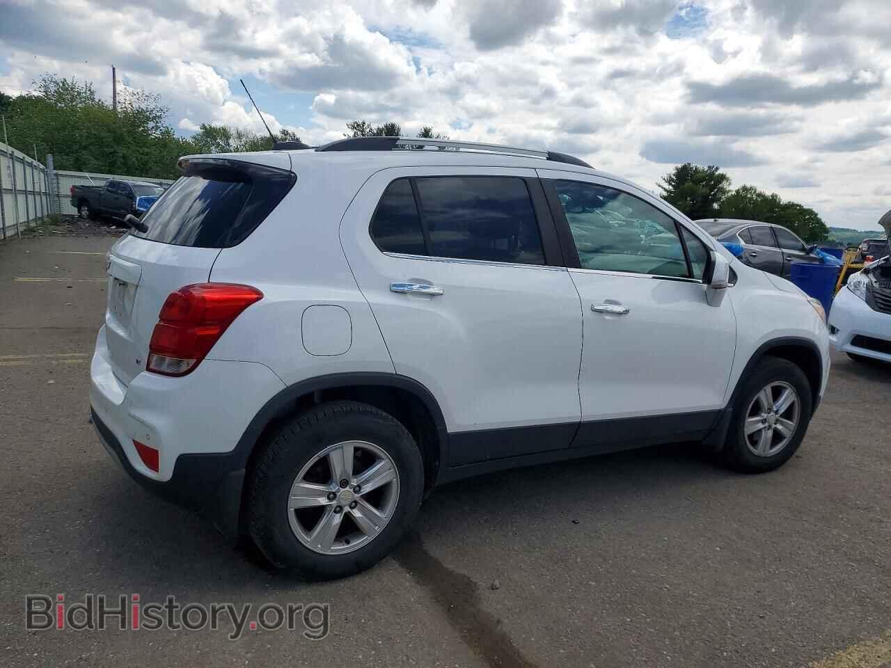 2017 CHEVROLET TRAX - VIN: 3GNCJPSB2HL208243 - Фото 3
