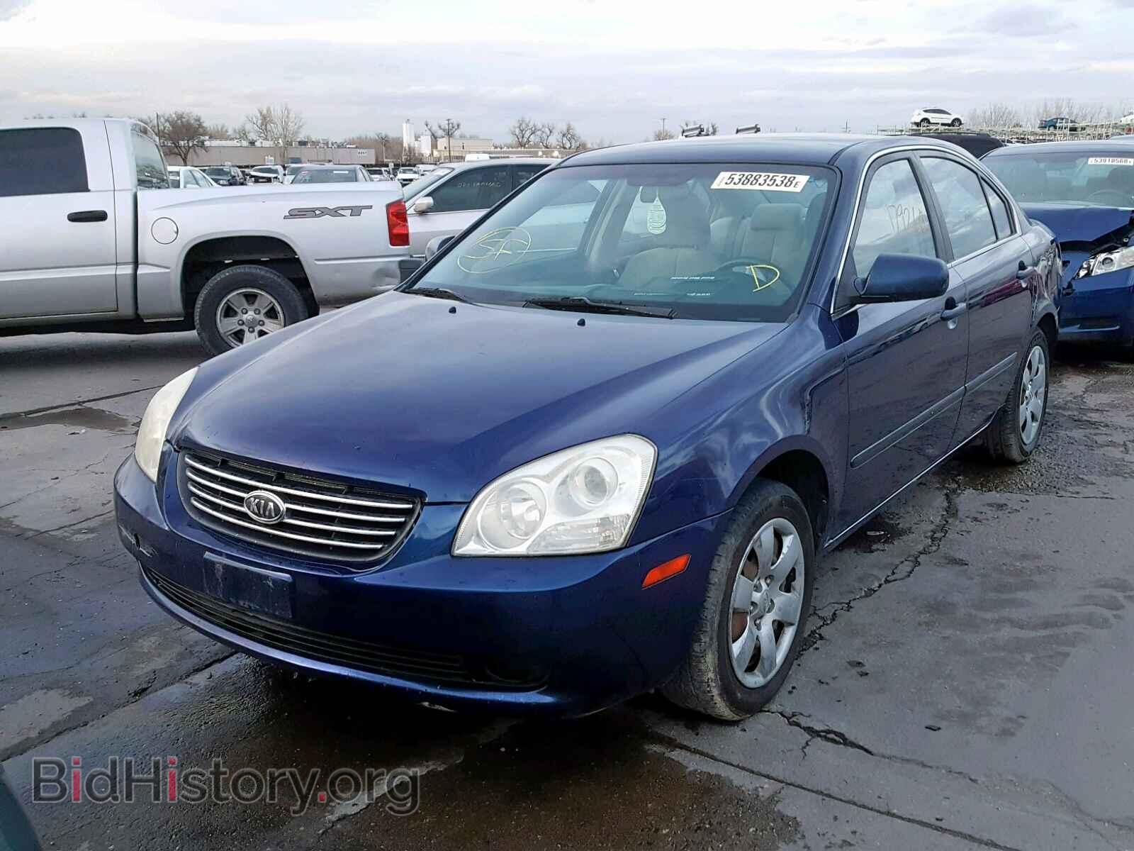2006 KIA OPTIMA - VIN: KNAGE123965067816 - Фото 2