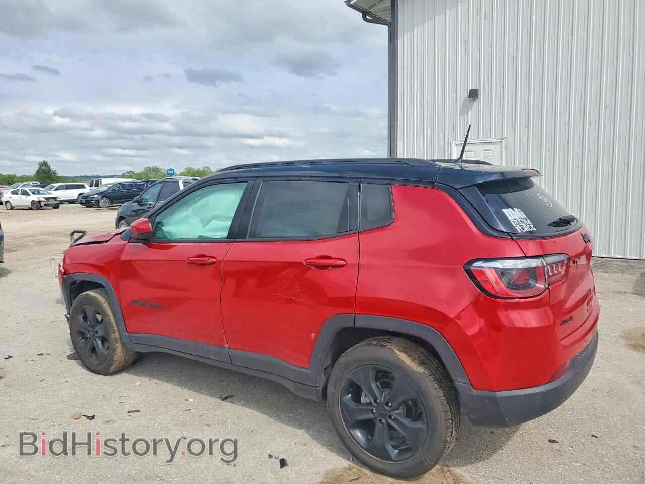2018 JEEP COMPASS - VIN: 3C4NJDBB3JT313427 - Фото 2