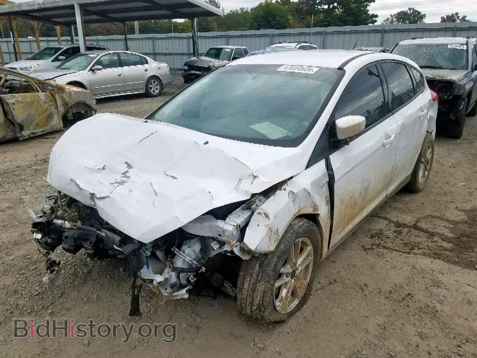 2018 FORD FOCUS SE - VIN: 1FADP3K29JL299507 - Фото 2