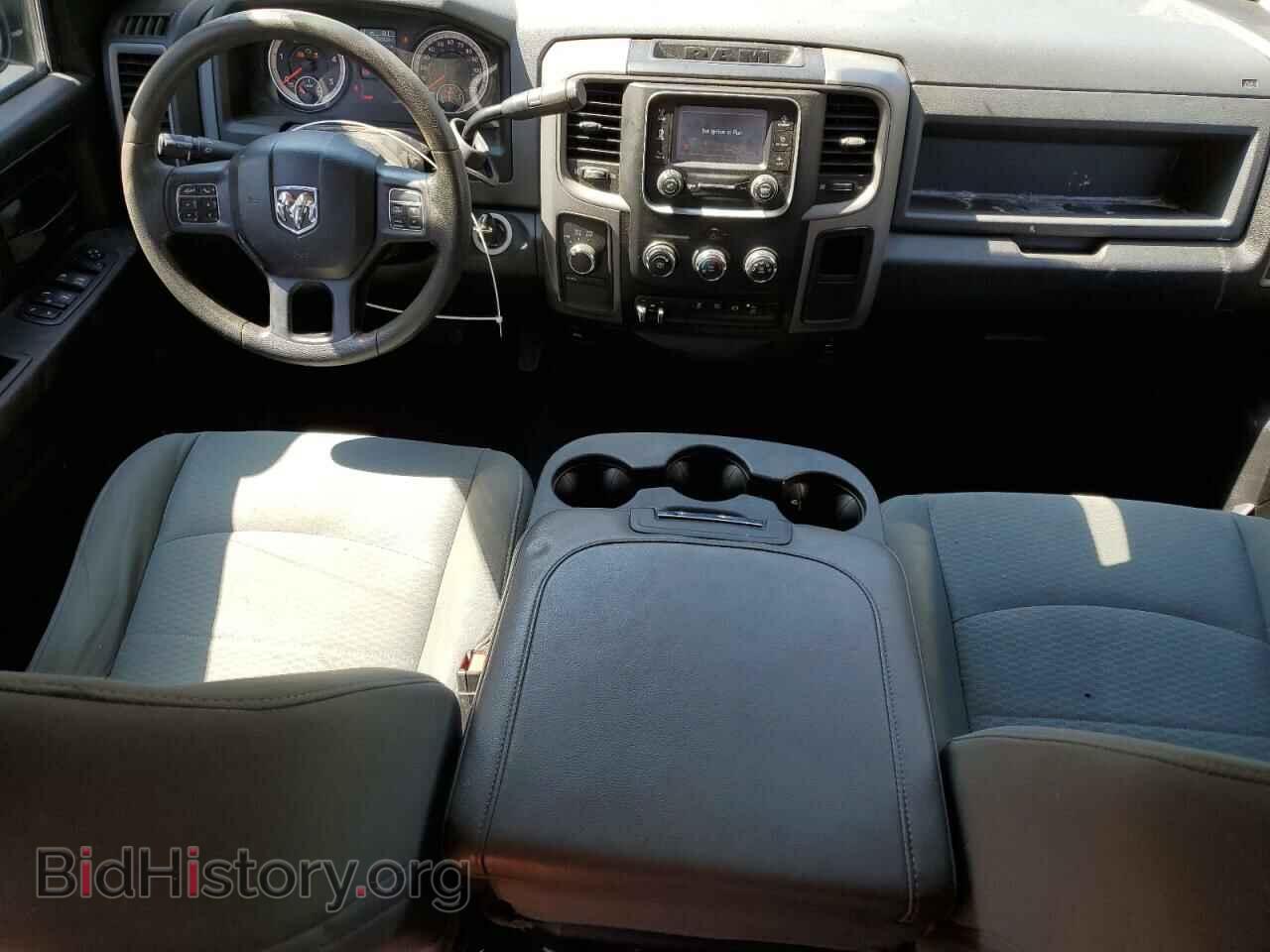 2016 RAM All Models - VIN: 3C6UR5CL8GG199757 - Photo 8