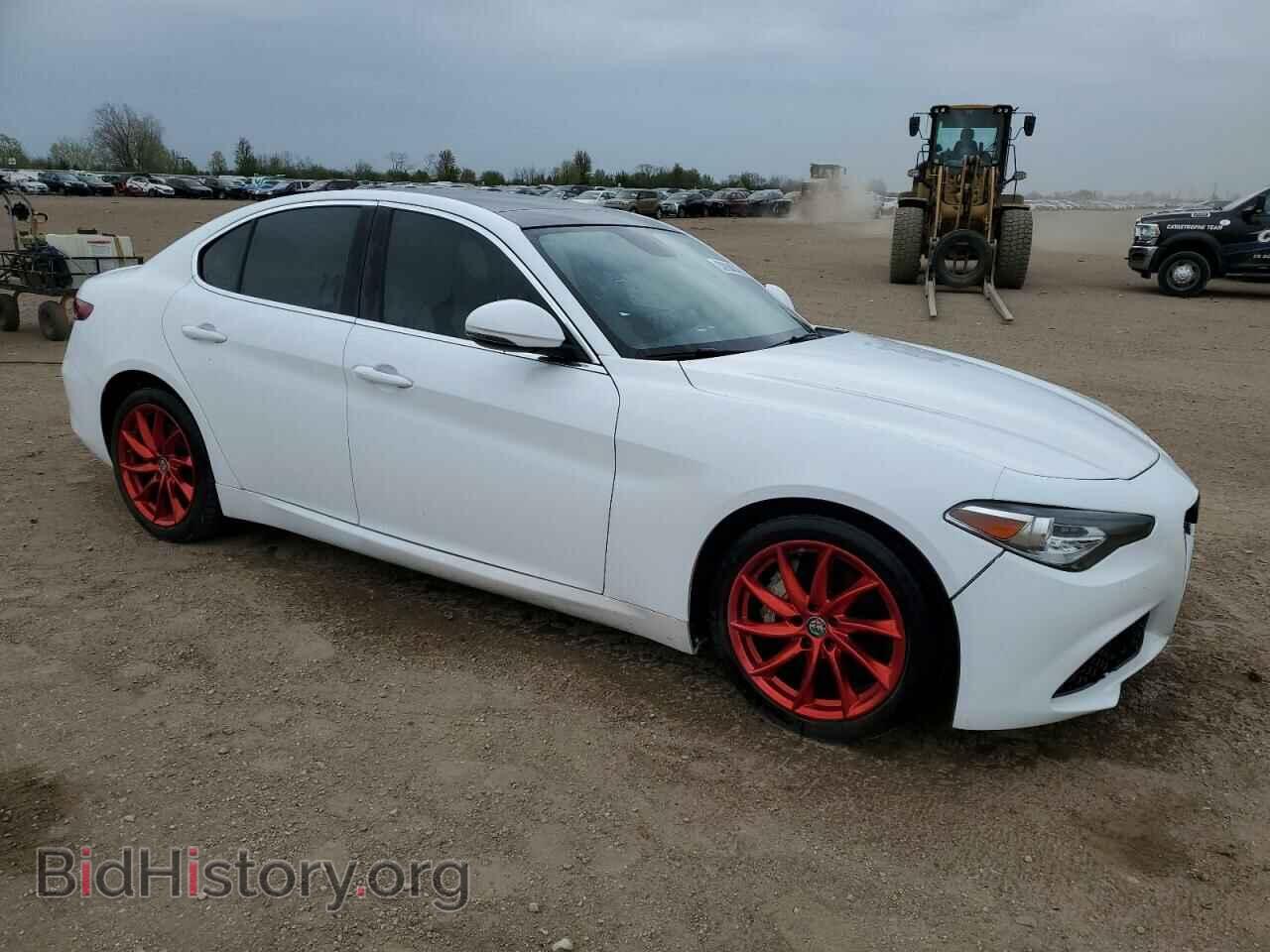2017 ALFA ROMEO GIULIA - VIN: ZARFAEBN9H7554238 - Фото 4