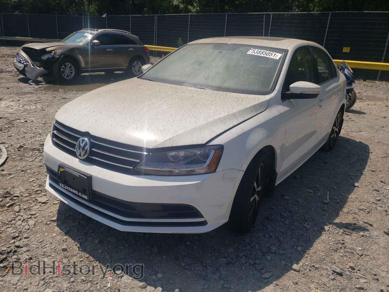2017 VOLKSWAGEN JETTA - VIN: 3VWDB7AJ7HM357886 - Фото 2