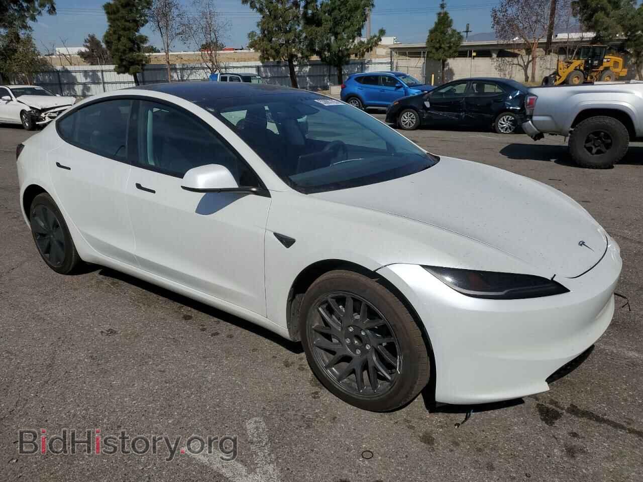2025 TESLA MODEL 3 - VIN: 5YJ3E1EA8SF884263 - Photo 4