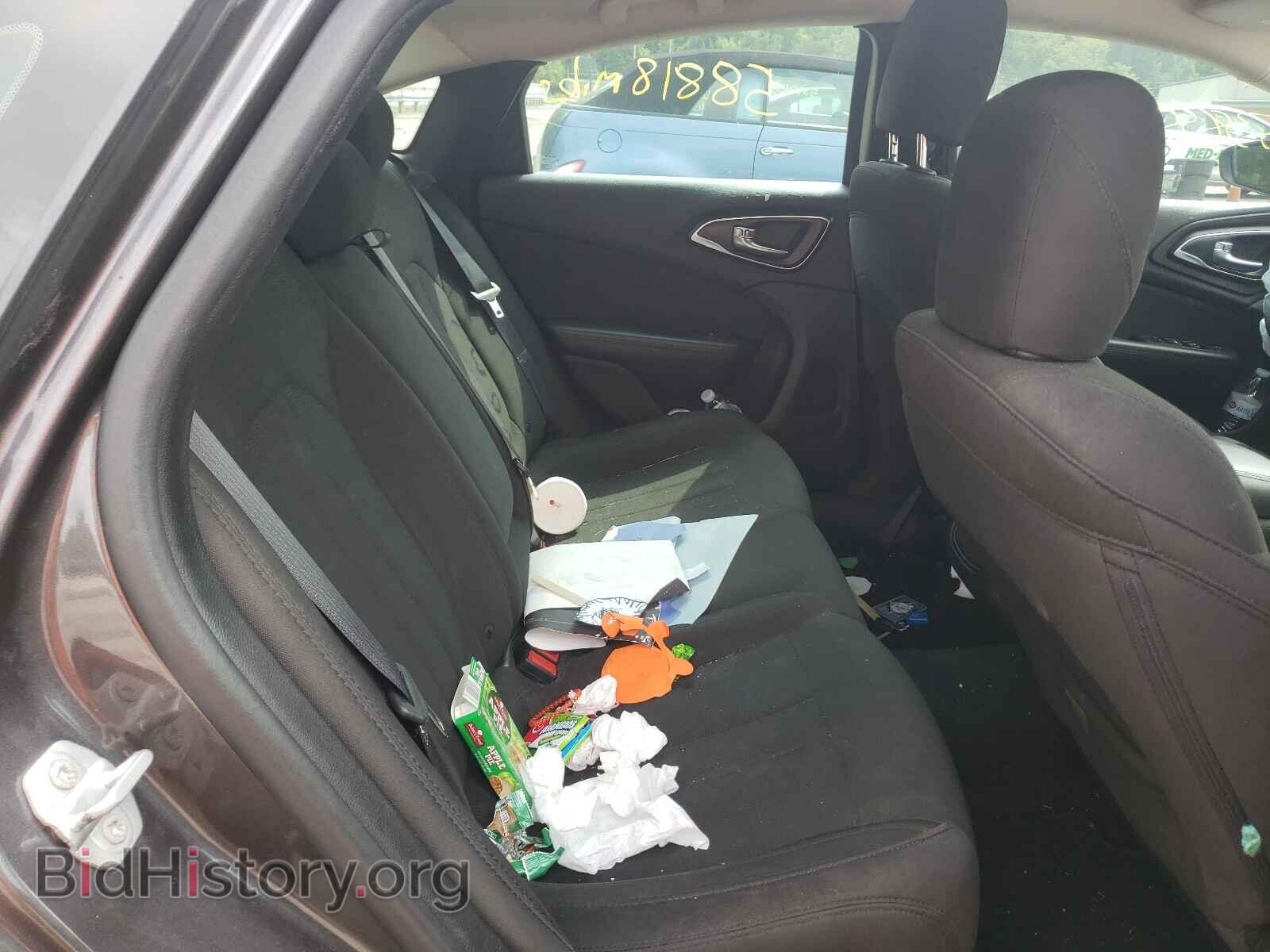2016 CHRYSLER 200 - VIN: 1C3CCCAB0GN149709 - Фото 6
