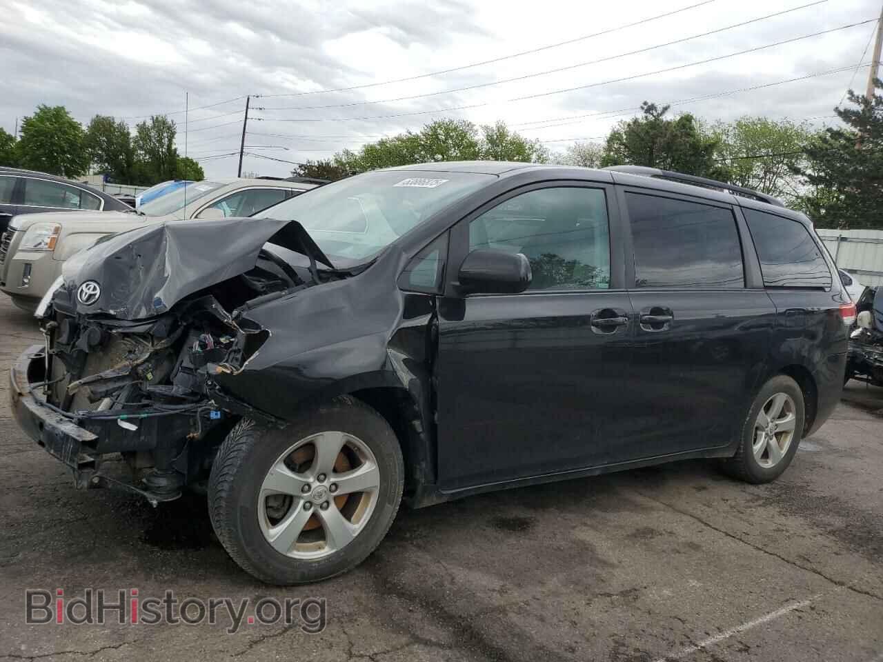 Photo 5TDKK3DC4CS201295 - TOYOTA All Models 2012