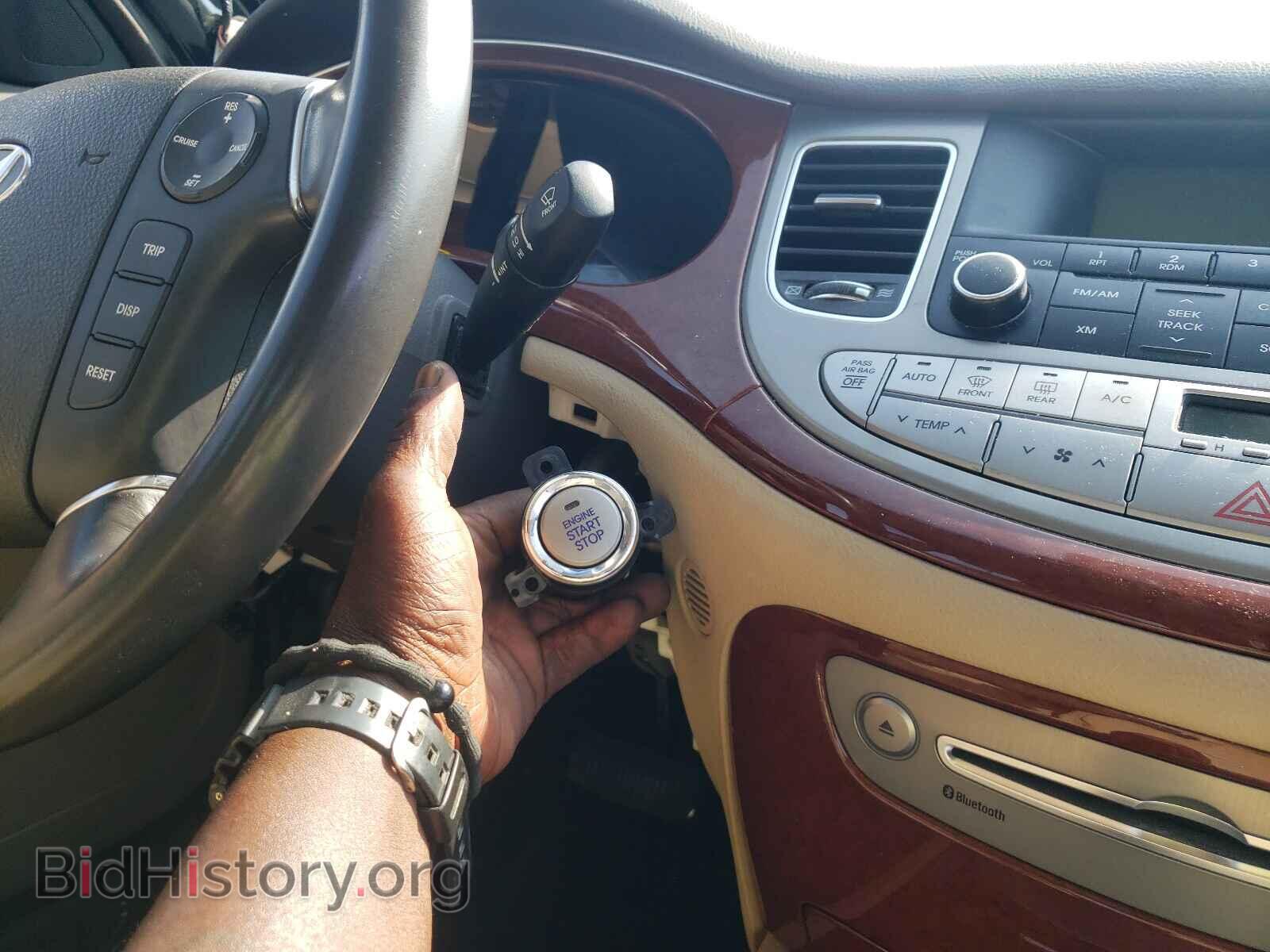 2013 HYUNDAI GENESIS - VIN: KMHGC4DD5DU252198 - Фото 9
