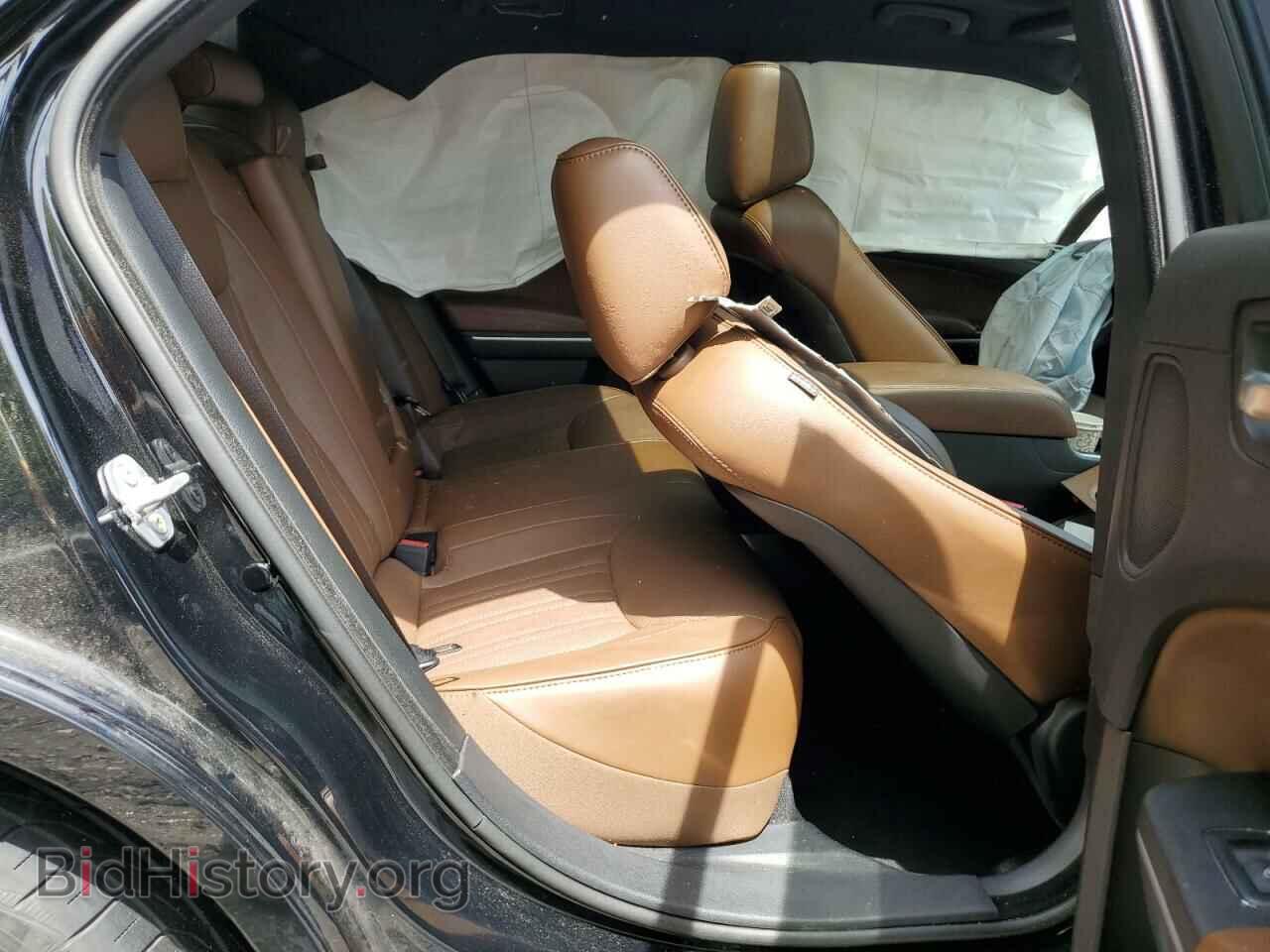 2019 CHRYSLER 300 - VIN: 2C3CCAPT1KH573325 - Фото 10