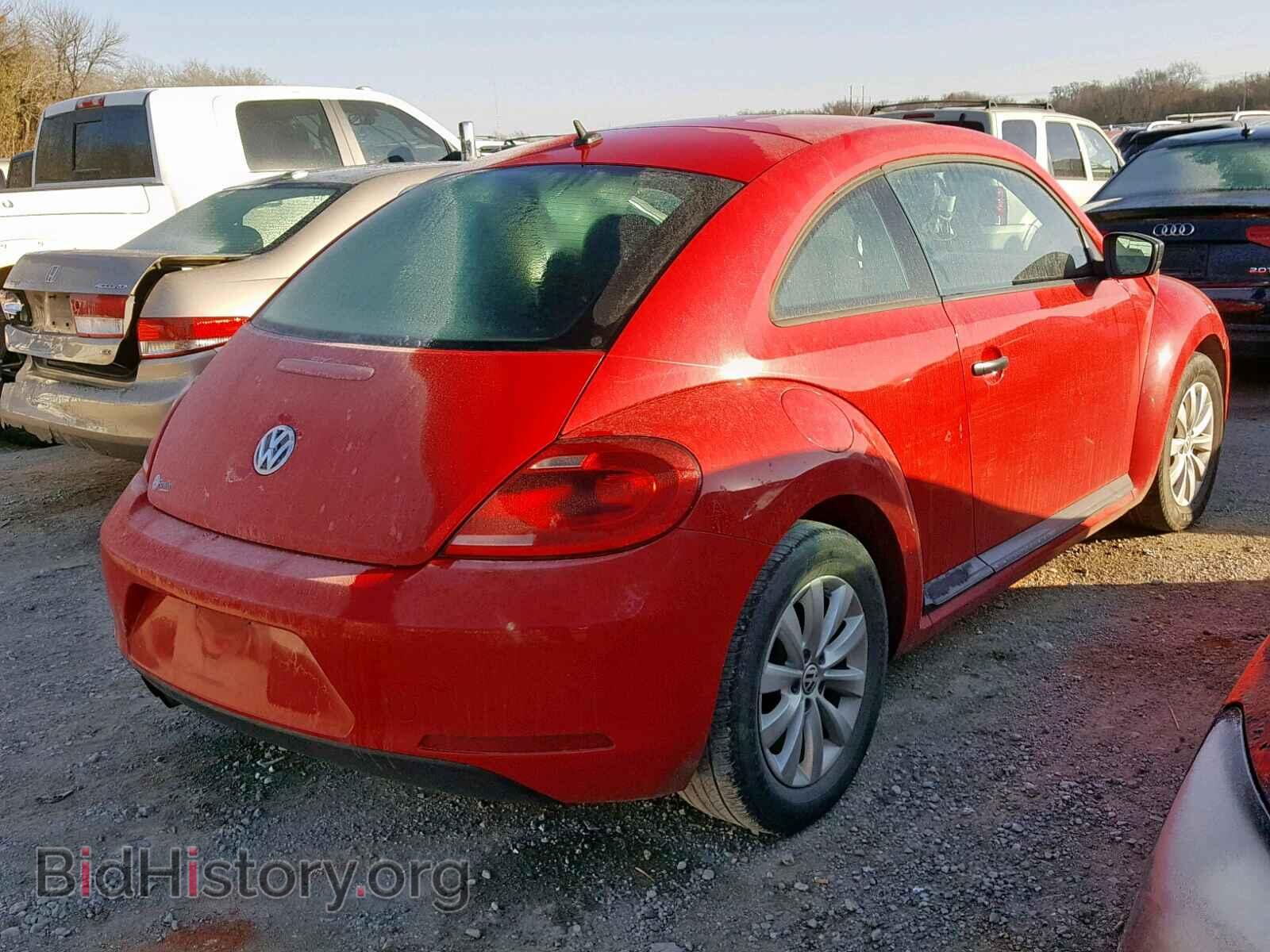 2014 VOLKSWAGEN BEETLE - VIN: 3VWF17AT8EM642931 - Фото 4