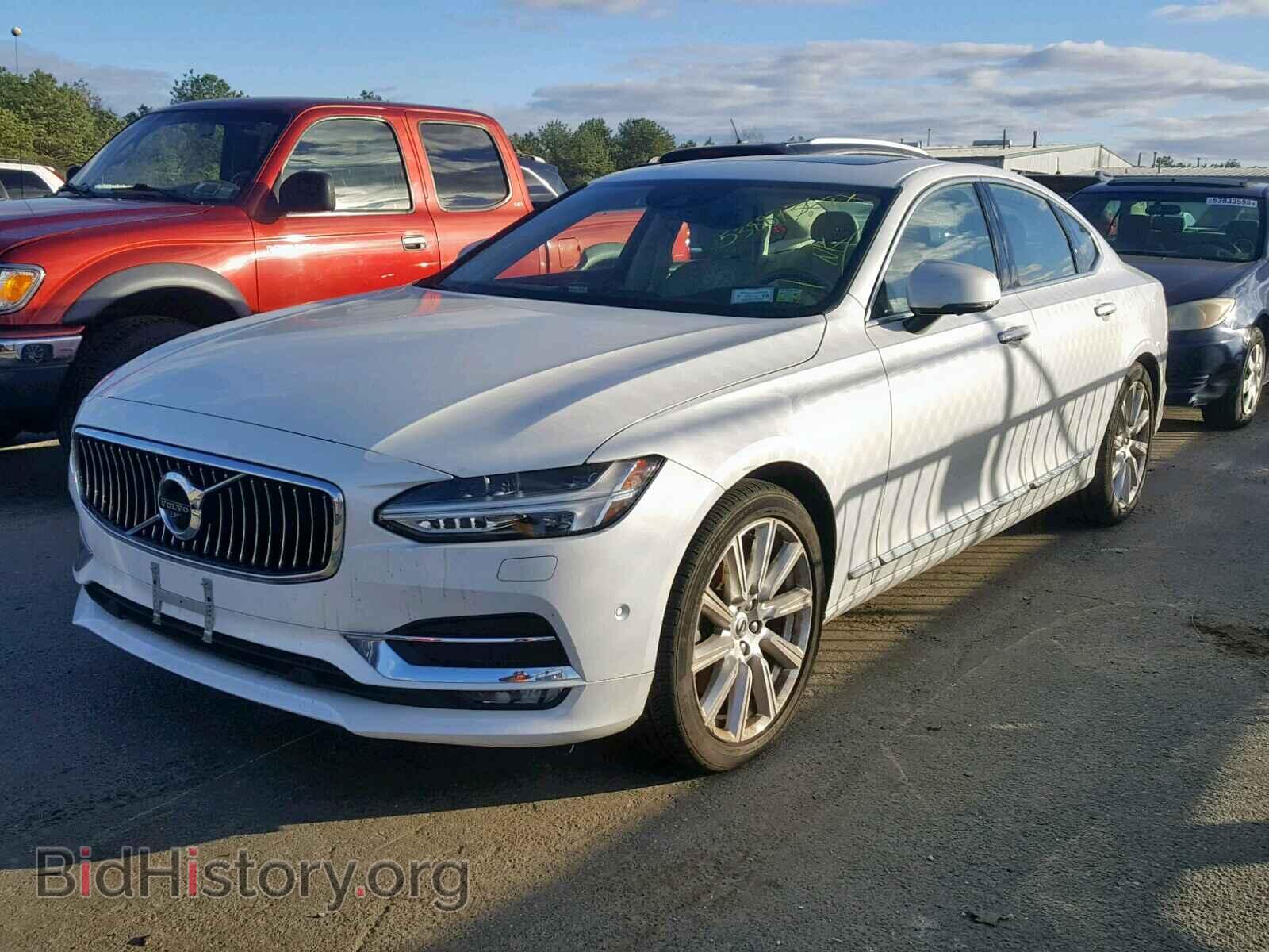 2017 VOLVO S90 - VIN: YV1A22ML2H1010771 - Фото 2