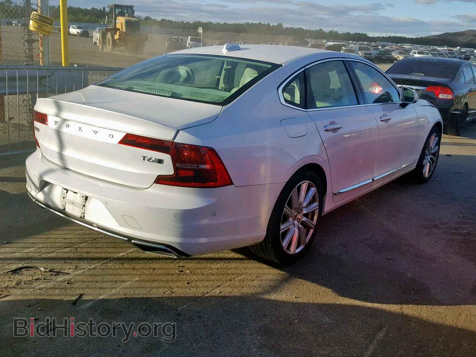 2017 VOLVO S90 - VIN: YV1A22ML2H1010771 - Фото 4
