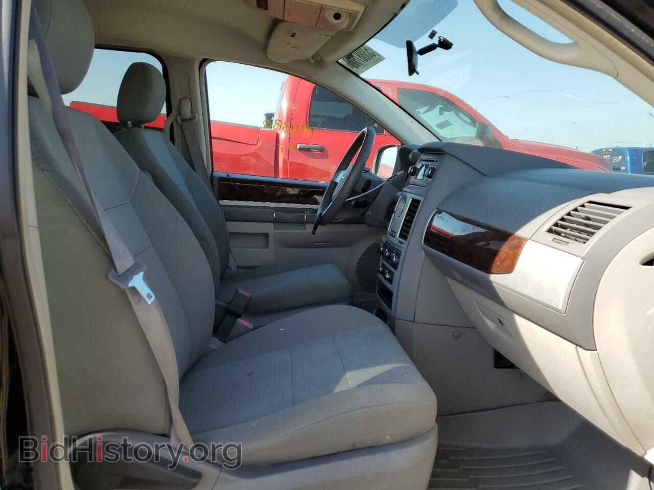 2010 CHRYSLER MINIVAN - VIN: 2A4RR5D15AR152502 - Фото 5