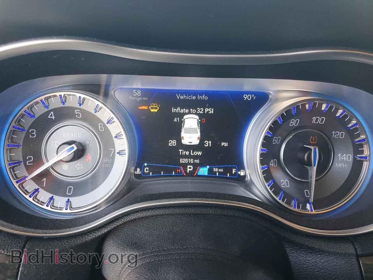 2015 CHRYSLER 300 - VIN: 2C3CCAAG3FH859260 - Фото 9
