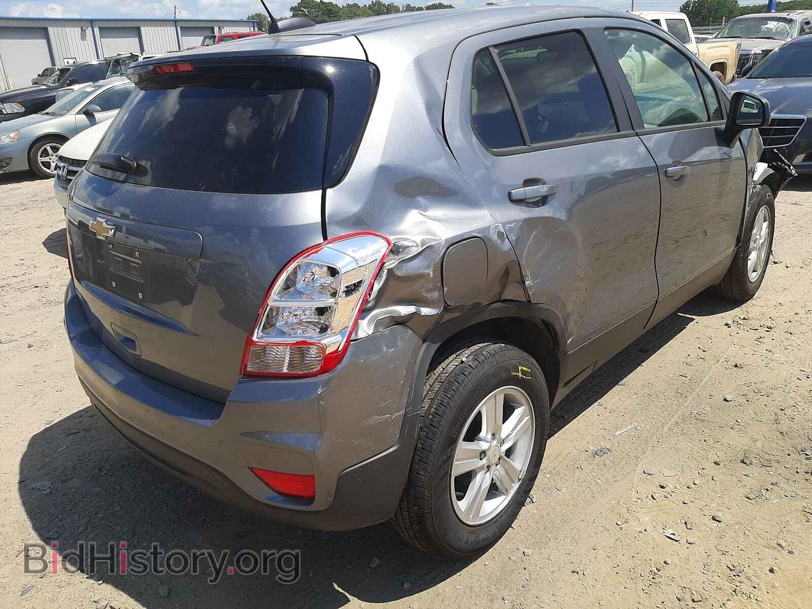 2020 CHEVROLET TRAX - VIN: 3GNCJKSB2LL271712 - Фото 4
