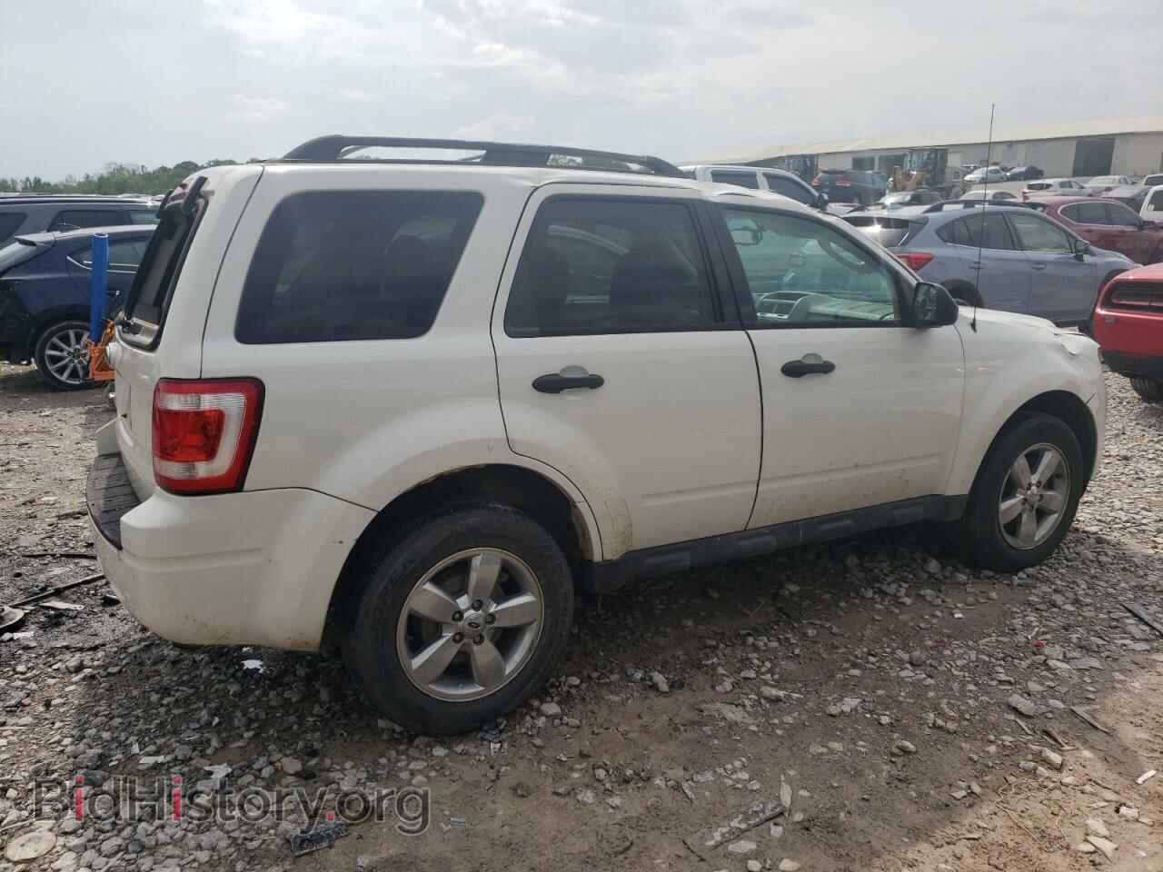 2012 FORD ESCAPE - VIN: 1FMCU0D75CKB41319 - Фото 3