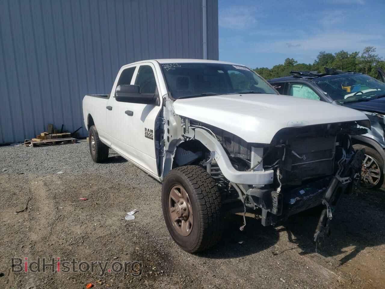 Photo 3C6UR5HL3JG388686 - RAM 2500 2018