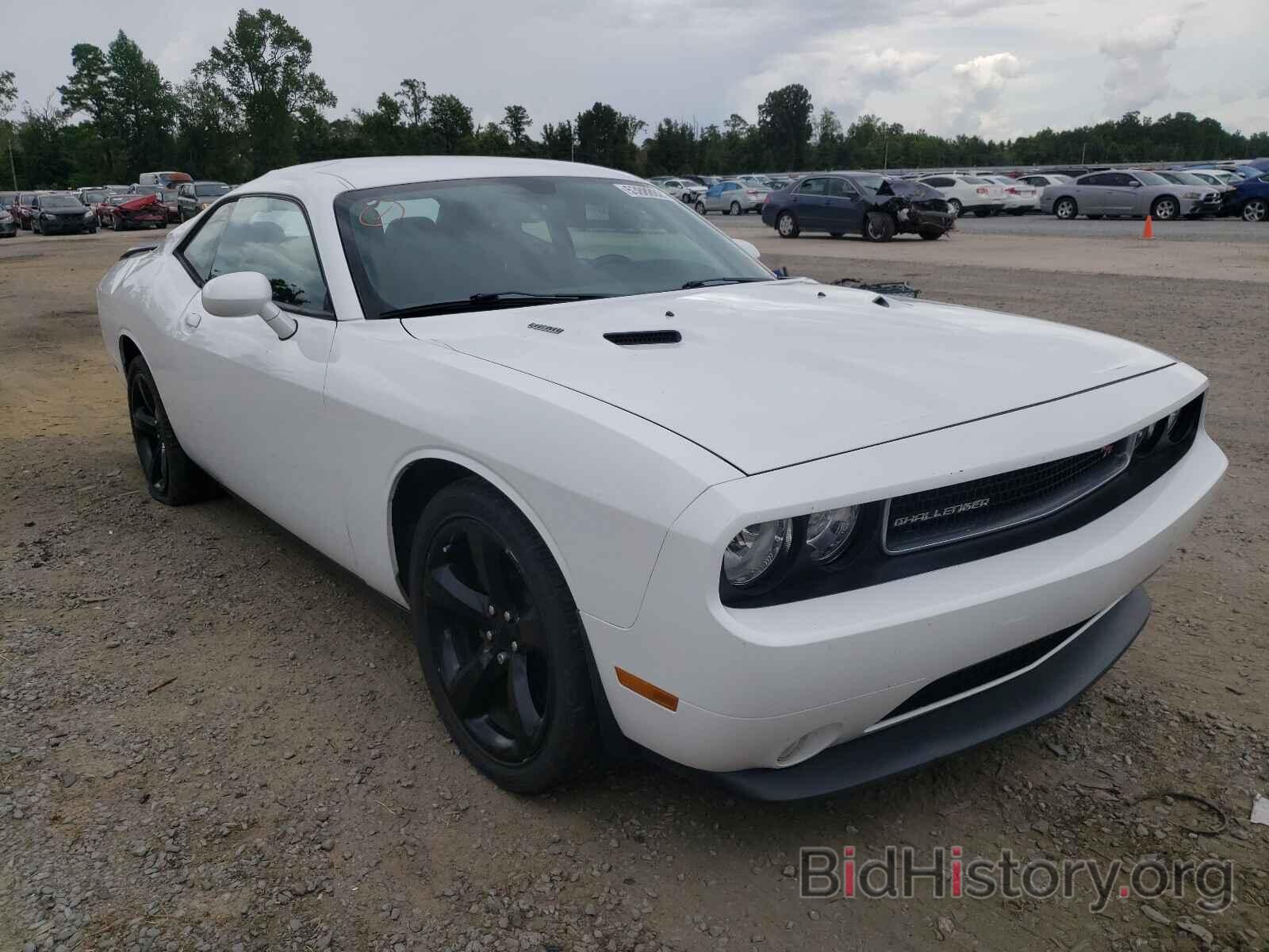 Фотография 2C3CDYBTXEH311305 - DODGE CHALLENGER 2014