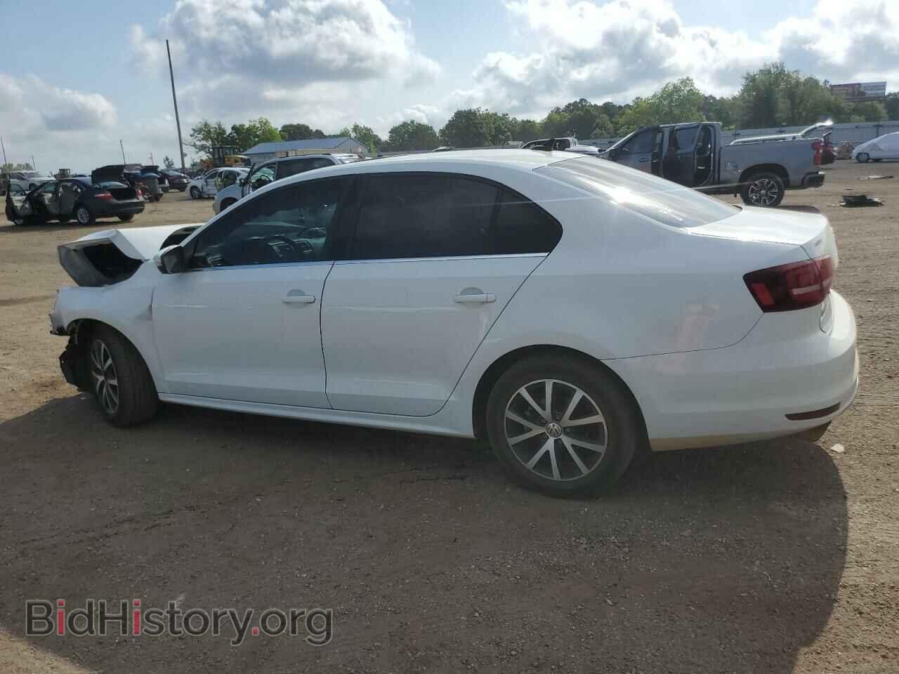 2017 VOLKSWAGEN JETTA - VIN: 3VWDB7AJ7HM398504 - Фото 2