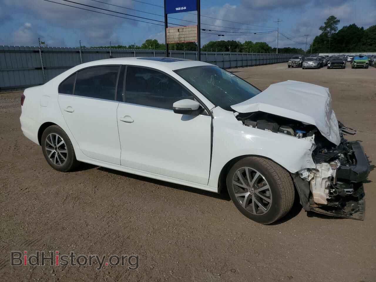 2017 VOLKSWAGEN JETTA - VIN: 3VWDB7AJ7HM398504 - Фото 4