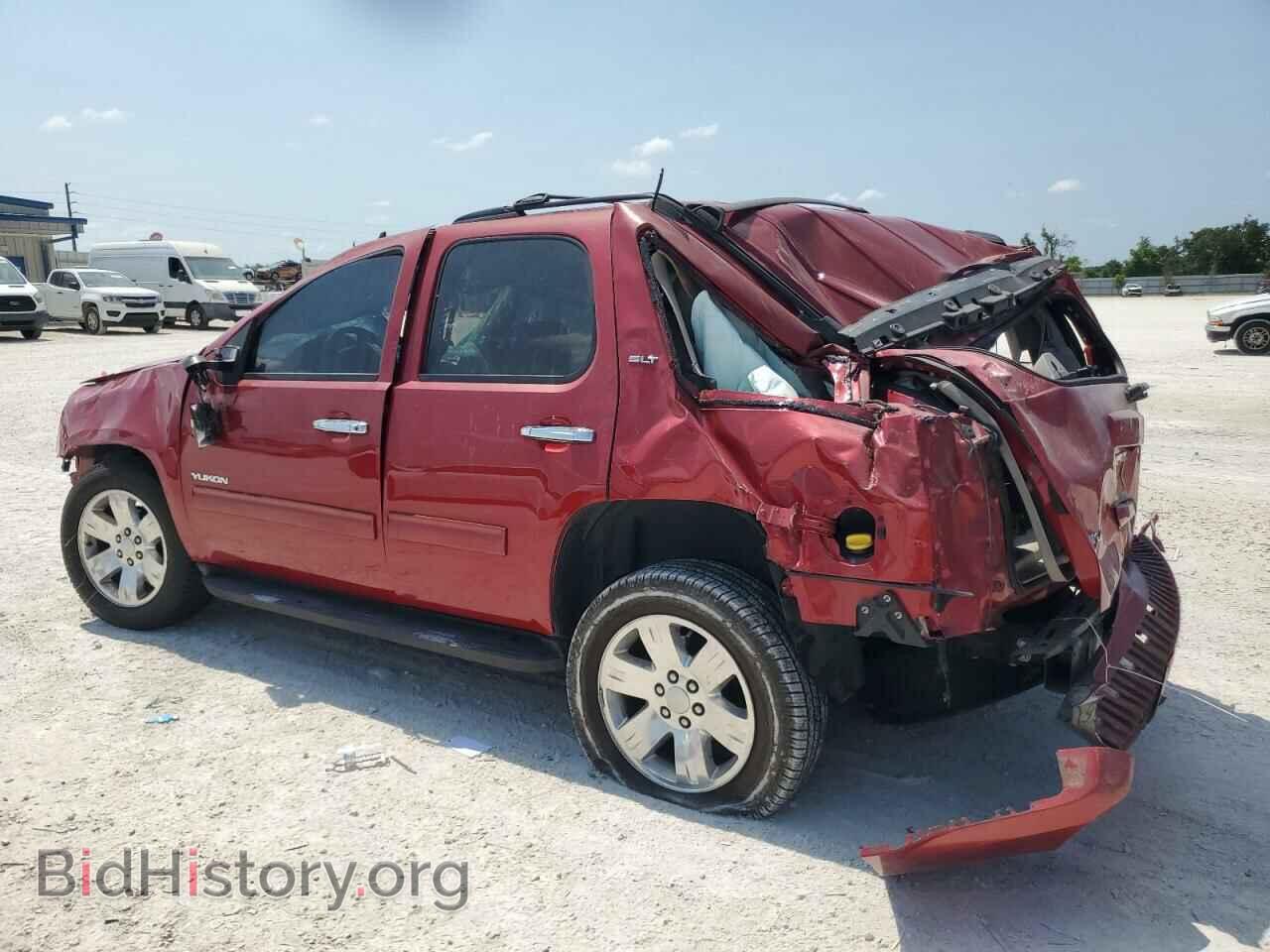 2013 GMC YUKON - VIN: 1GKS1CE00DR313040 - Фото 2
