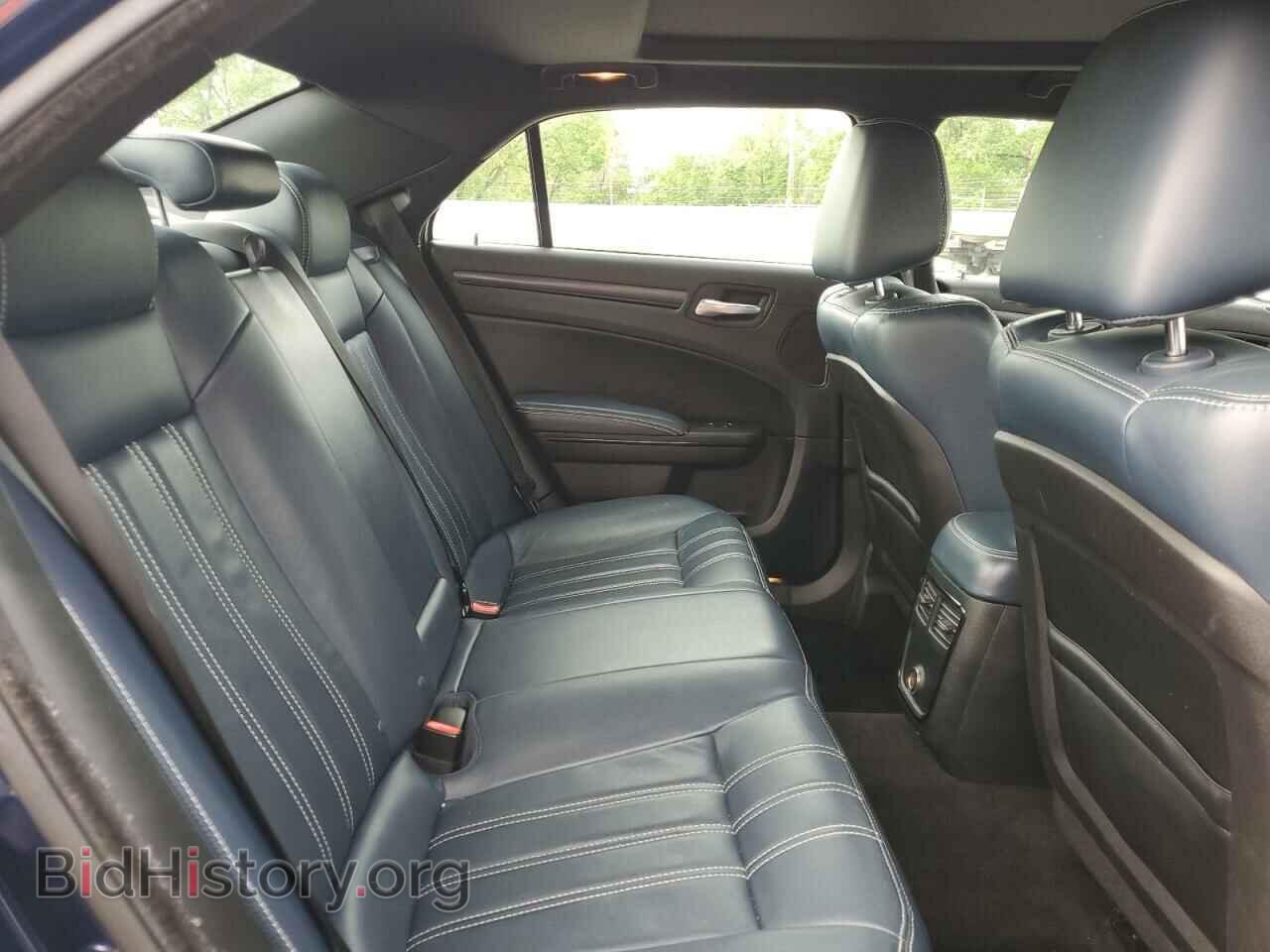 2014 CHRYSLER 300 - VIN: 2C3CCAGG5EH238950 - Фото 10