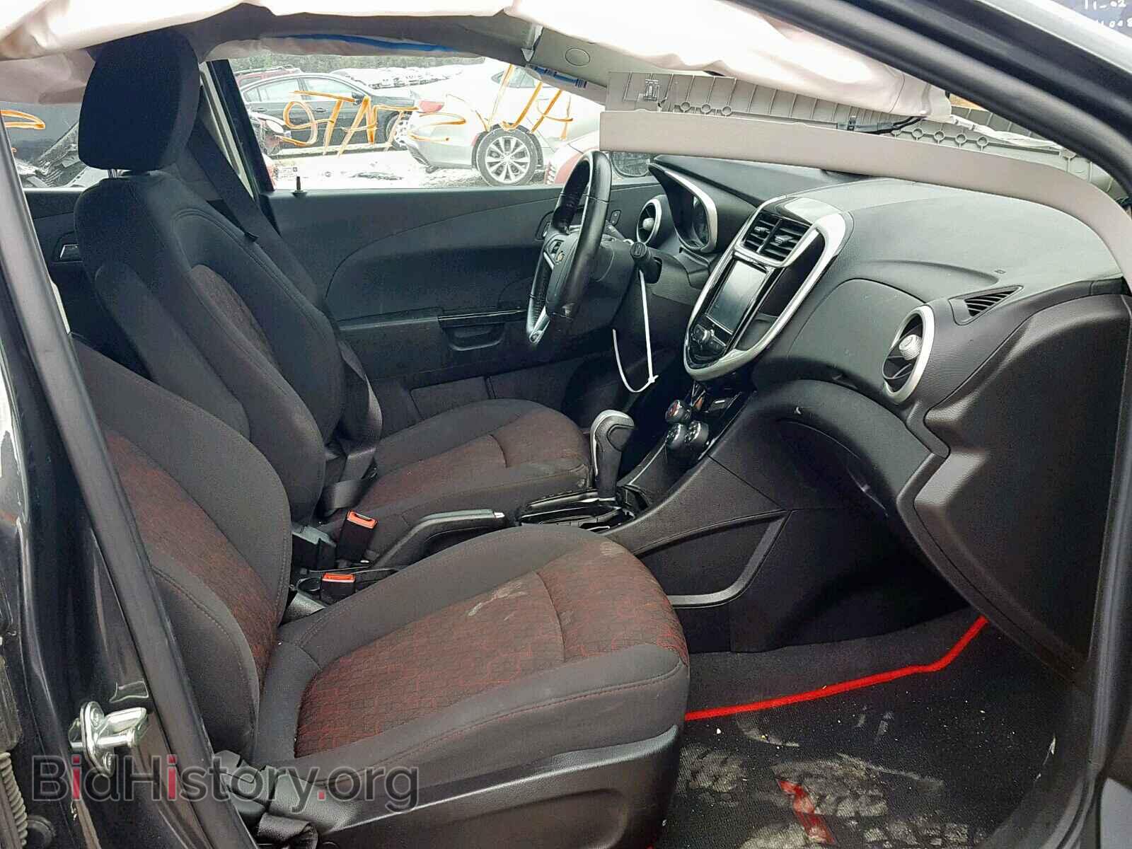2017 CHEVROLET SONIC - VIN: 1G1JD6SH1H4137492 - Фото 5