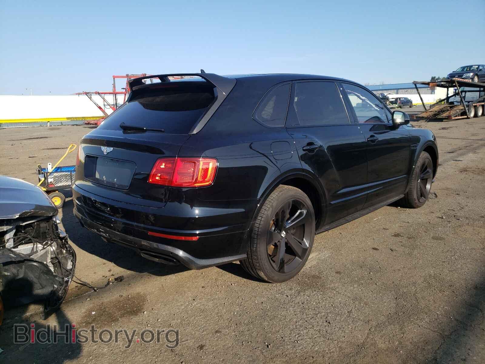 2018 BENTLEY ALL MODELS - VIN: SJAAC2ZV3JC020007 - Фото 4