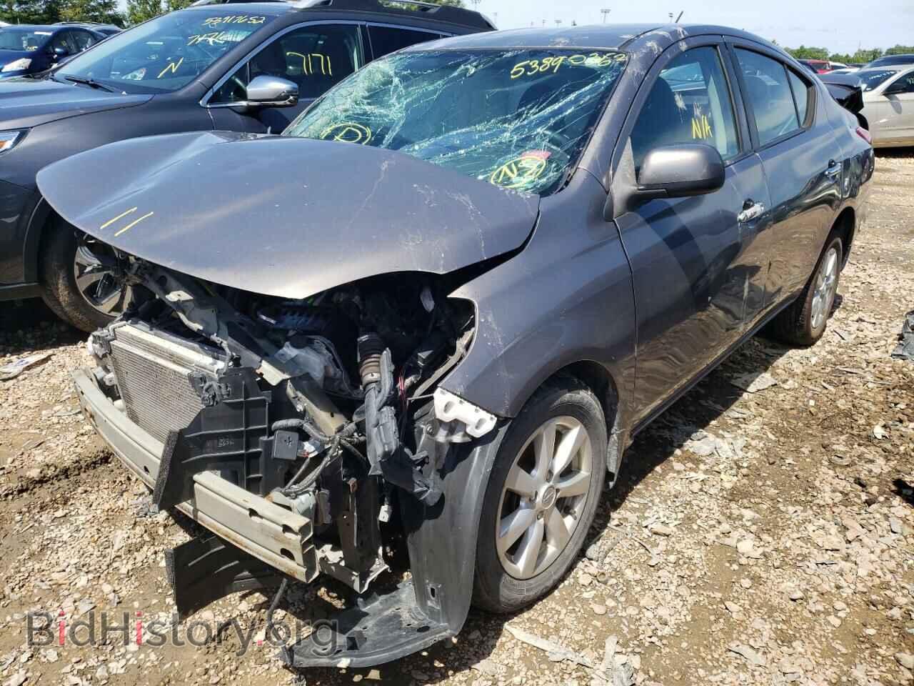 2013 NISSAN VERSA - VIN: 3N1CN7AP1DL895187 - Фото 2