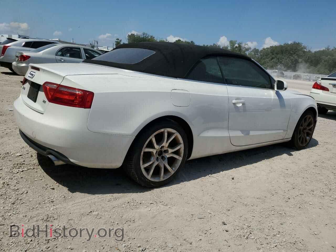 2011 AUDI A5 - VIN: WAUAFAFH6BN012016 - Фото 3