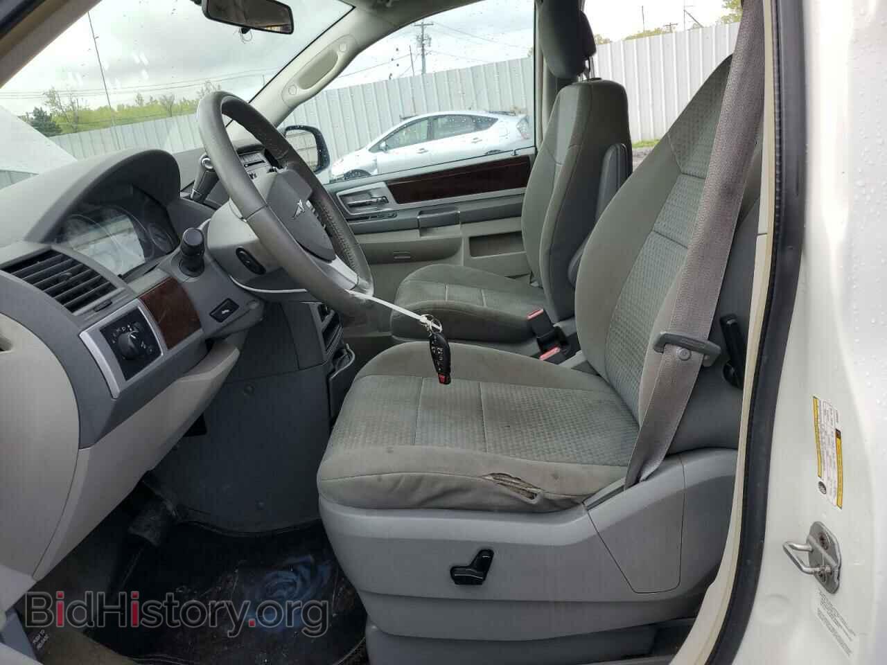 2010 CHRYSLER MINIVAN - VIN: 2A4RR5D1XAR284977 - Photo 7