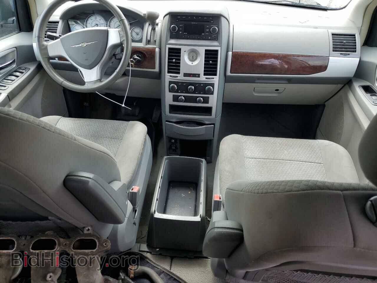 2010 CHRYSLER MINIVAN - VIN: 2A4RR5D1XAR284977 - Photo 8