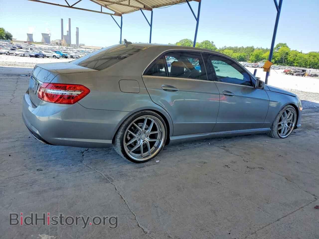 2011 MERCEDES-BENZ E-CLASS - VIN: WDDHF8HB7BA435302 - Фото 3