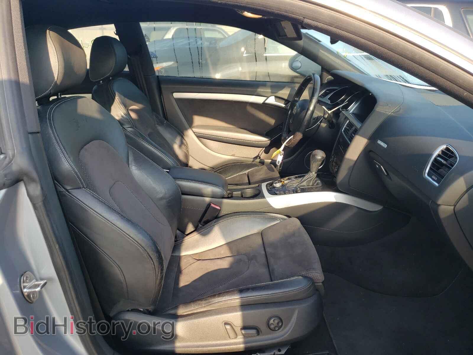 2011 AUDI A5 - VIN: WAUWFAFR4BA027703 - Фото 5