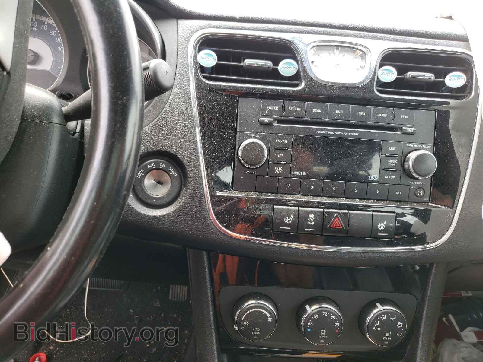 2013 CHRYSLER 200 - VIN: 1C3CCBCG9DN555552 - Photo 9