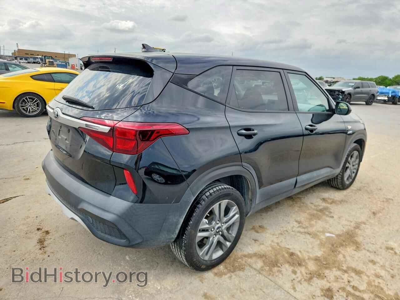 2021 KIA SELTOS - VIN: KNDEPCAA3M7158078 - Фото 3