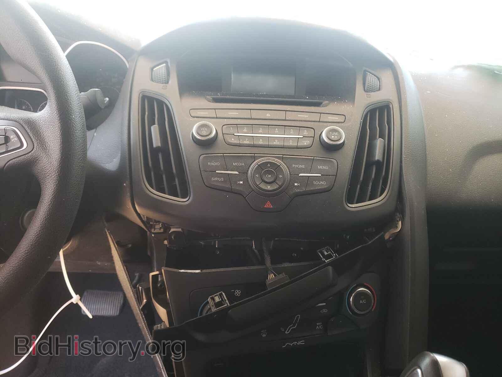 2016 FORD FOCUS - VIN: 1FADP3FE2GL383312 - Photo 9