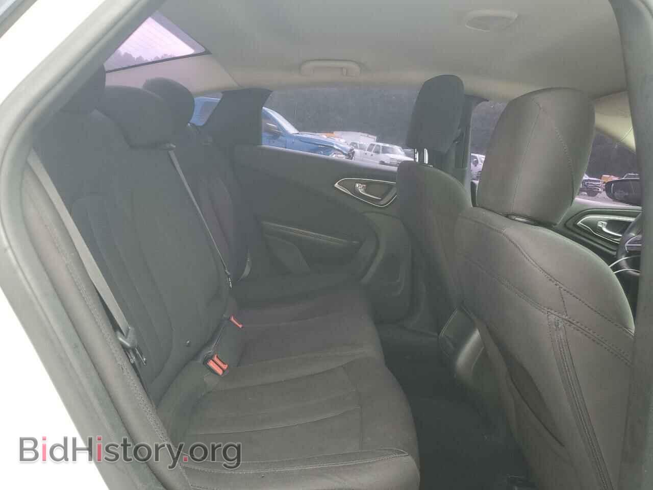 2015 CHRYSLER 200 - VIN: 1C3CCCAB8FN555039 - Фото 10