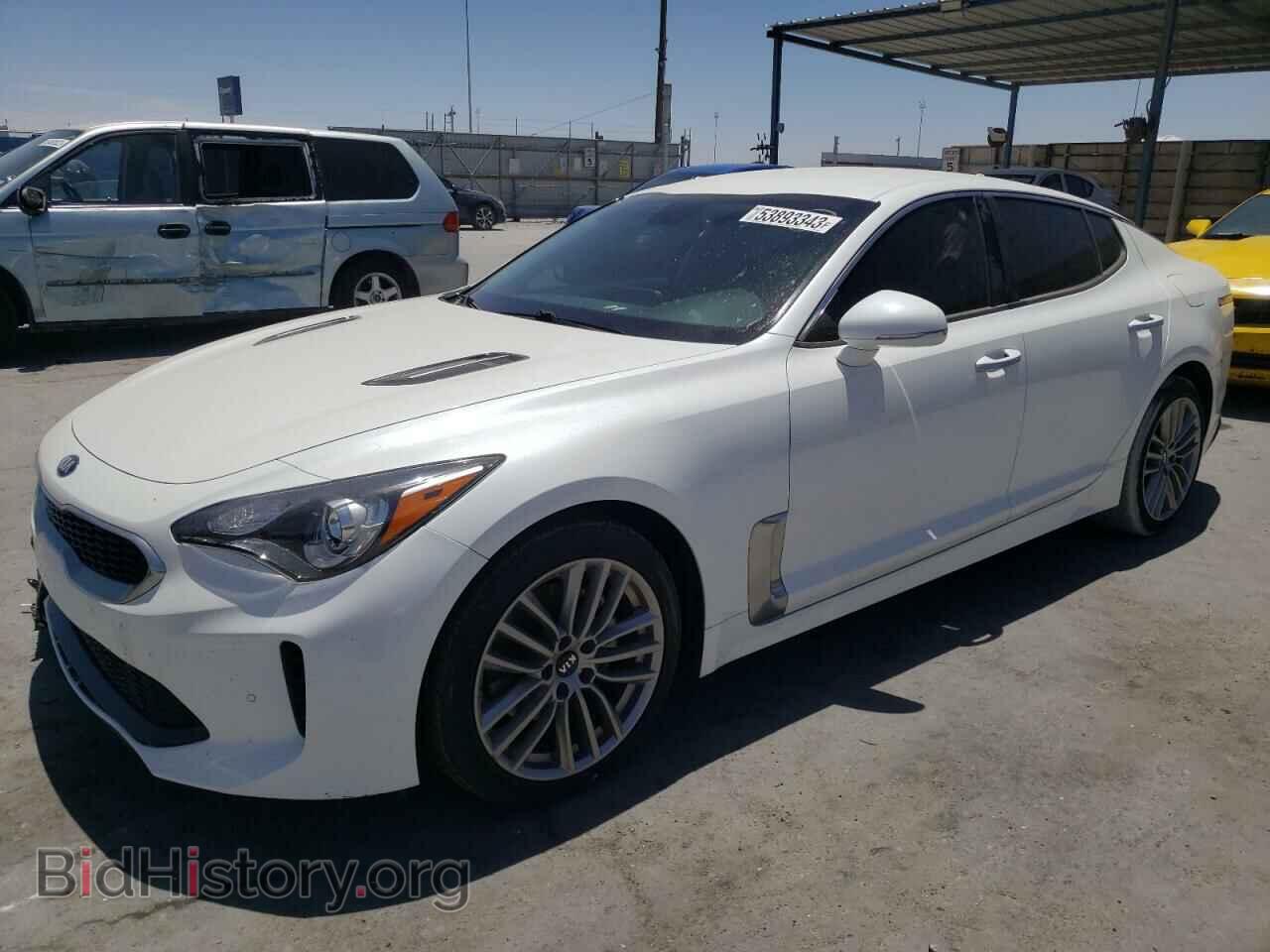 Фотография KNAE15LA8J6029911 - KIA STINGER 2018