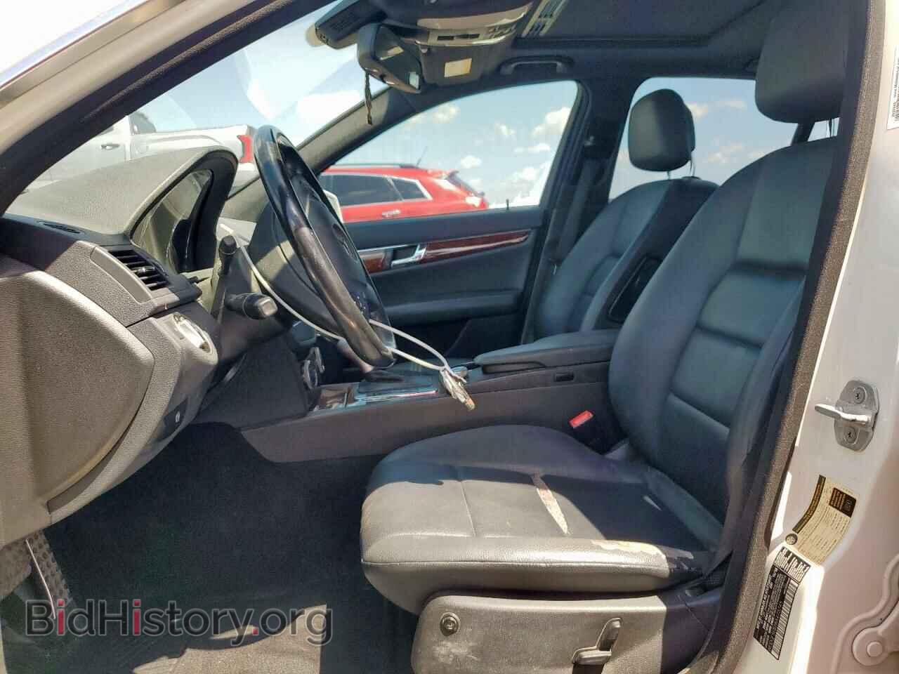 2011 MERCEDES-BENZ C-CLASS - VIN: WDDGF5EB2BA473745 - Фото 7