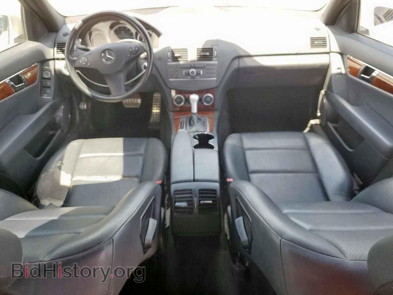 2011 MERCEDES-BENZ C-CLASS - VIN: WDDGF5EB2BA473745 - Фото 8