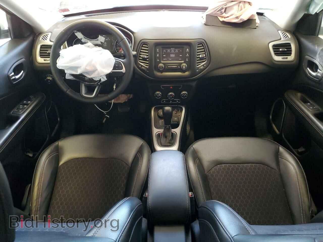 2018 JEEP COMPASS - VIN: 3C4NJDBB0JT350001 - Photo 8